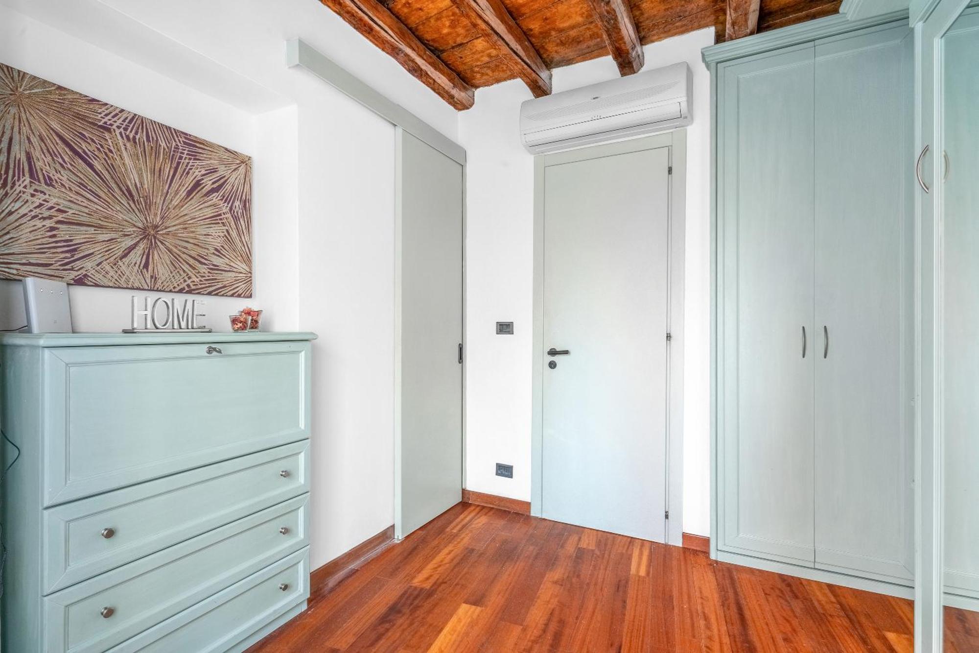 Mos29 - Luxurious Apartment - Near The Duomo ミラノ エクステリア 写真